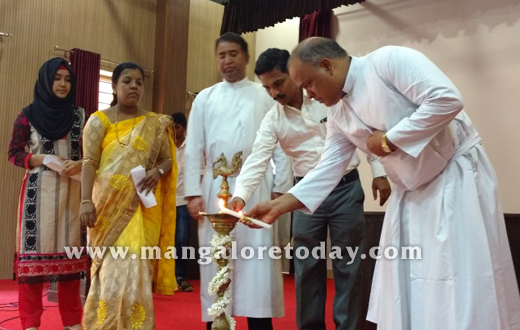 Aloysius college